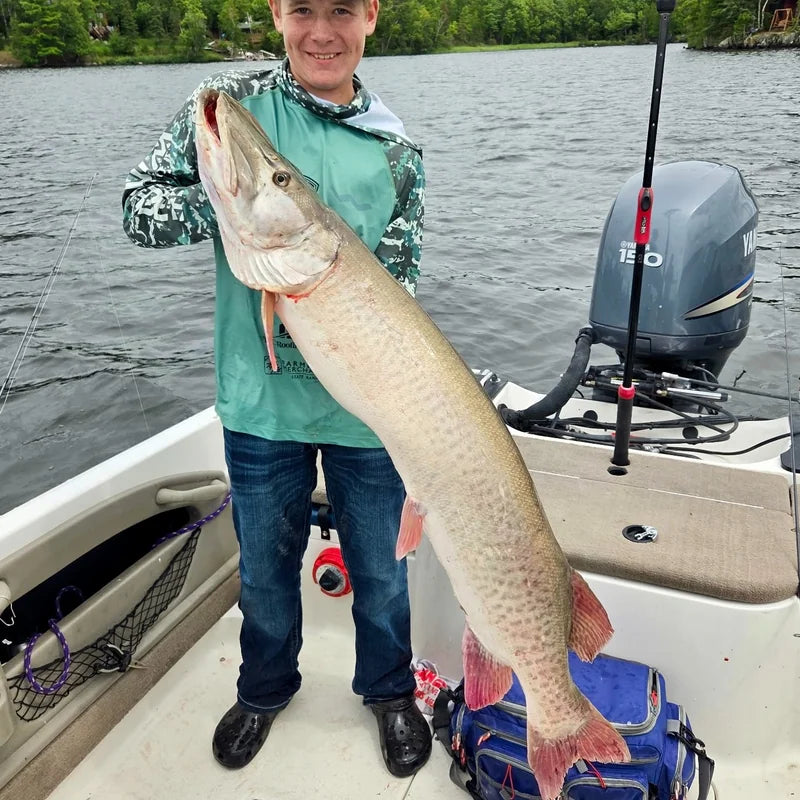 Hooded Helios fishing apparel - Salt Flats Fishing: Why a Hooded Shirt is Non-Negotiable